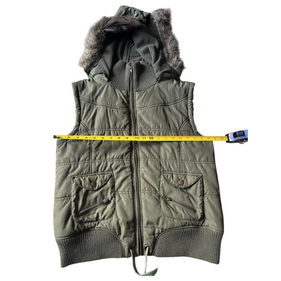 St. Bernard Olive Green Puffer Vest with Faux Fur Trim & Detachable Hood Size 16 - Picture 14 of 14